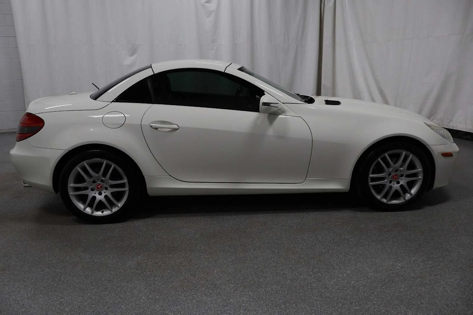 Used 2009 Arctic White Mercedes-Benz 3.0L image 10