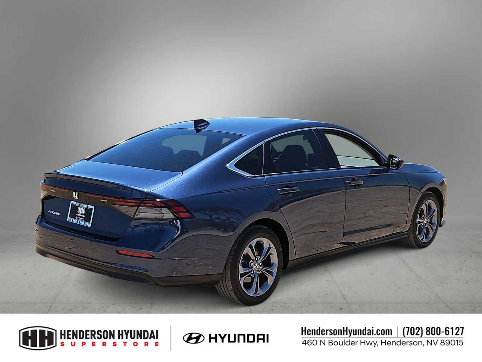Used 2023 Canyon River Blue Metallic Honda EX image 8