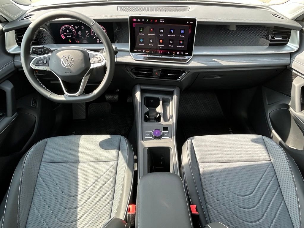 New 2026 White Volkswagen SE image 9