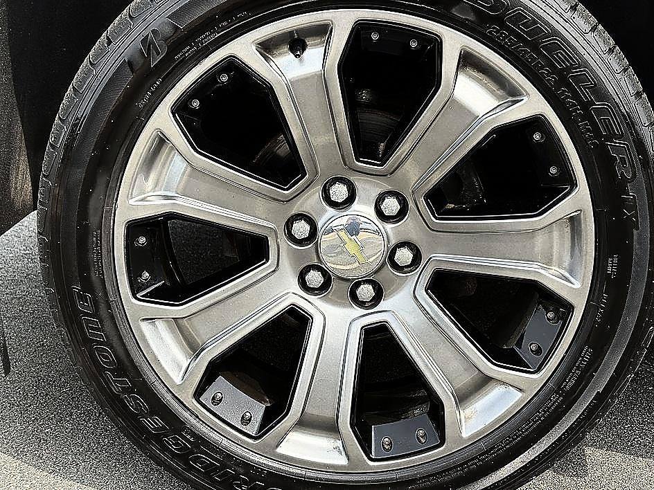 Used 2015 White Diamond Pearl Chevrolet LTZ image 8