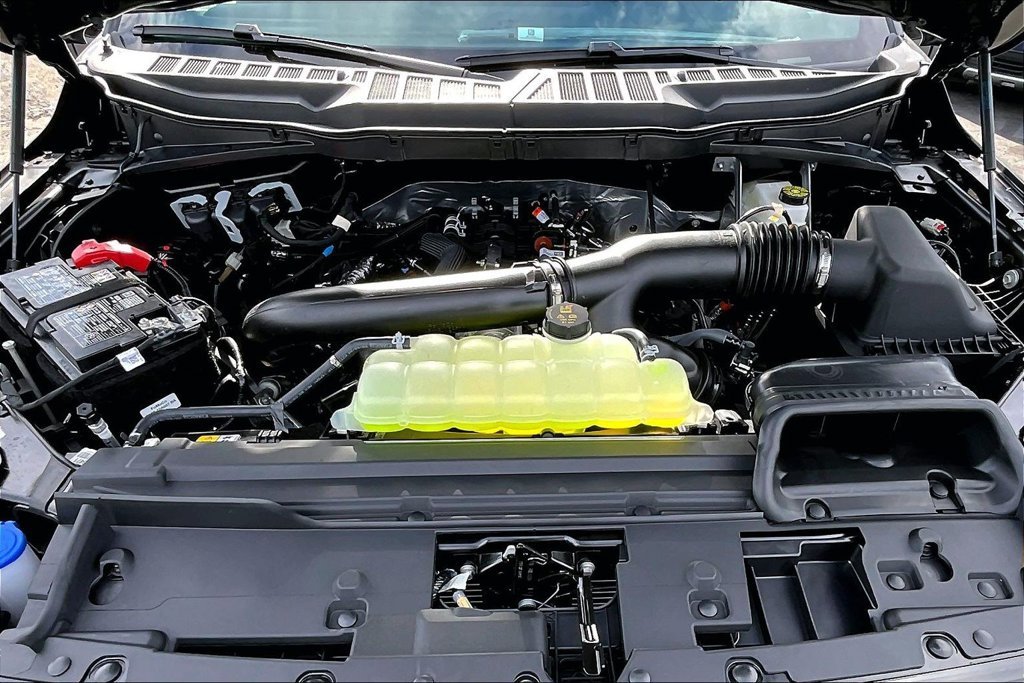 New 2026 Agate Black Metallic Ford Lariat® image 35