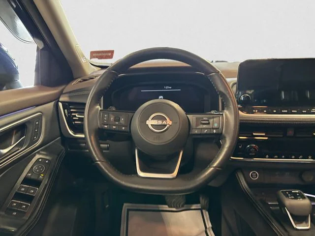 Certified Used 2023 Blue Nissan Platinum image 12