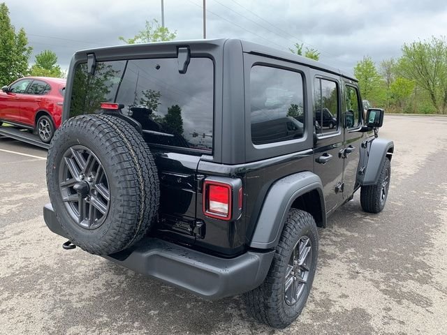 New 2026 Black Clear-Coat Exterior Paint Jeep Sport S image 7