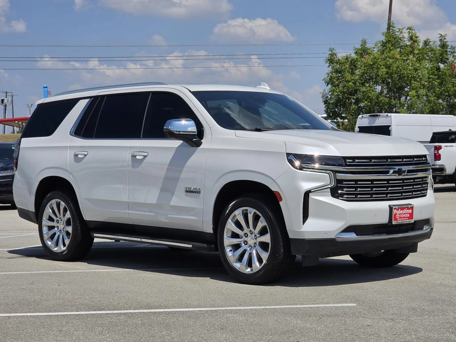 Used 2023 Summit White Chevrolet 2WD 4dr Premier image 1