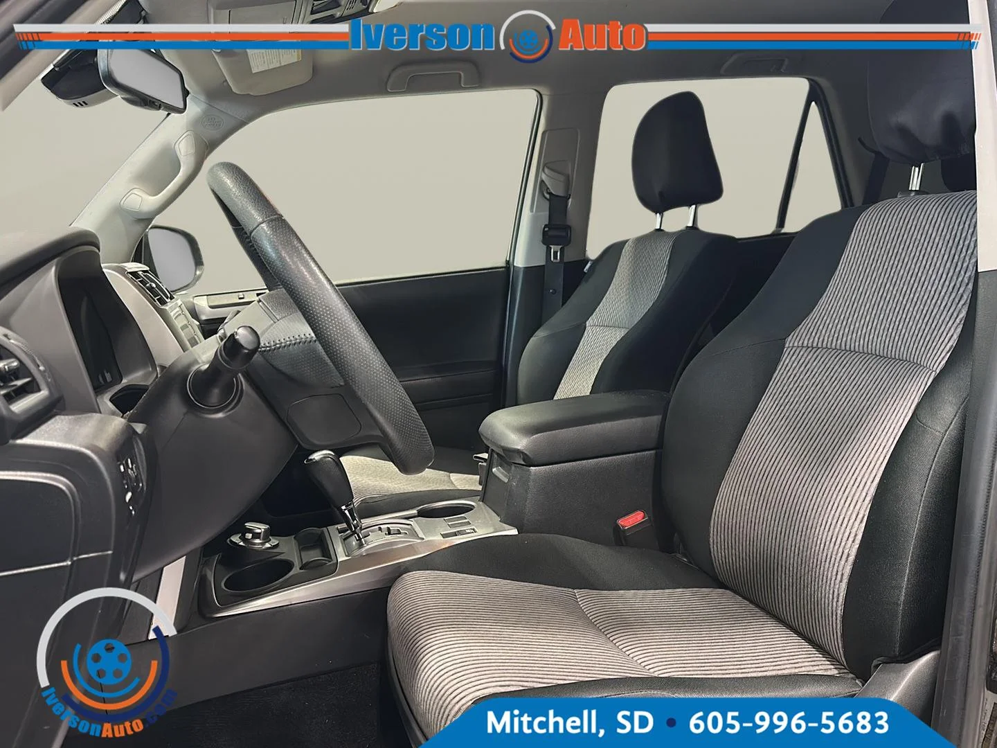 Used 2022 Black Toyota SR5 image 15