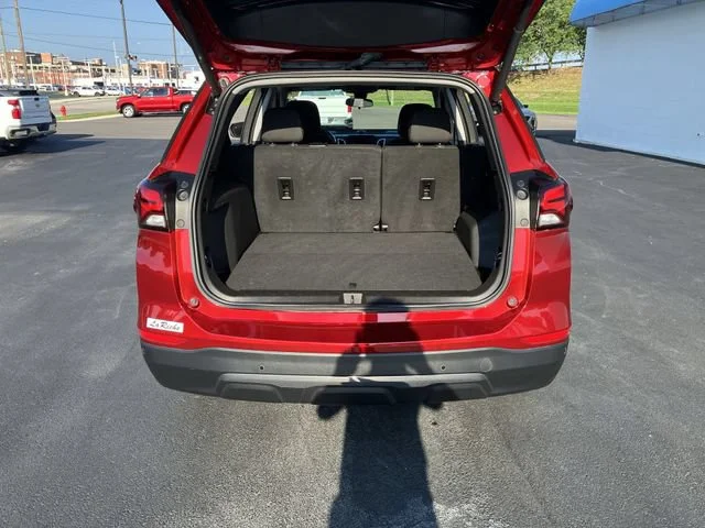 2024 Chevrolet Equinox LT - Photo 23