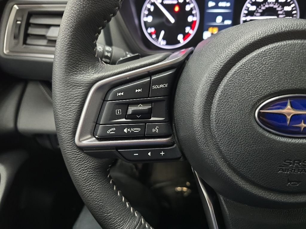 2025 Subaru Ascent Limited - Photo 20