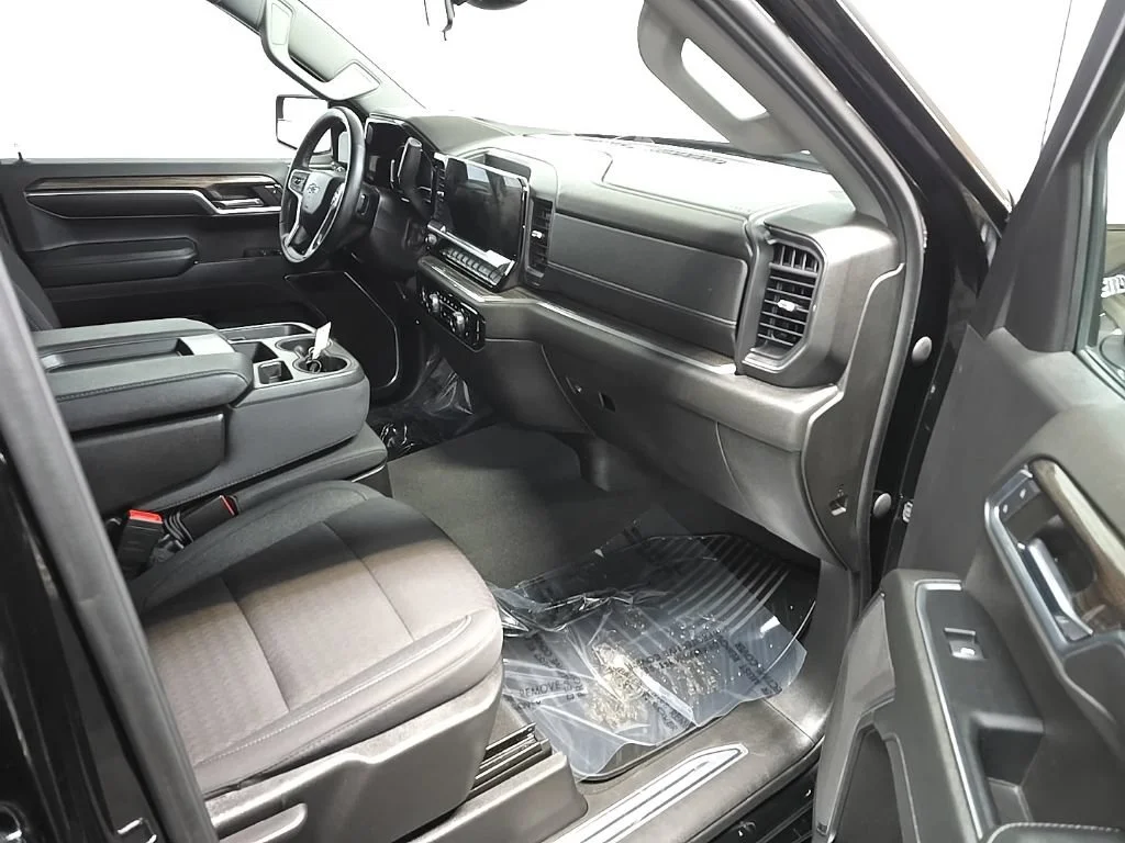 2023 Chevrolet Silverado 1500 RST - Photo 15
