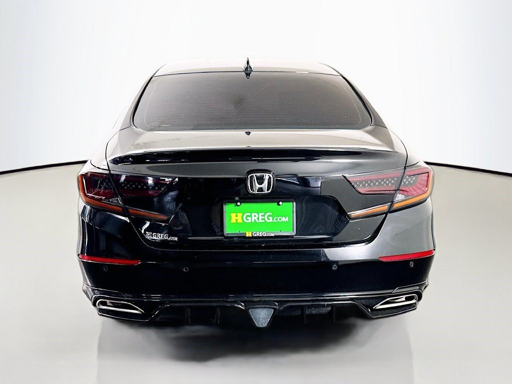 Used 2021 Crystal Black Pearl Honda Touring image 6