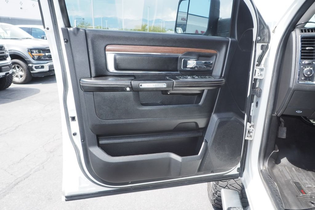 Used 2013 White Ram Laramie image 13