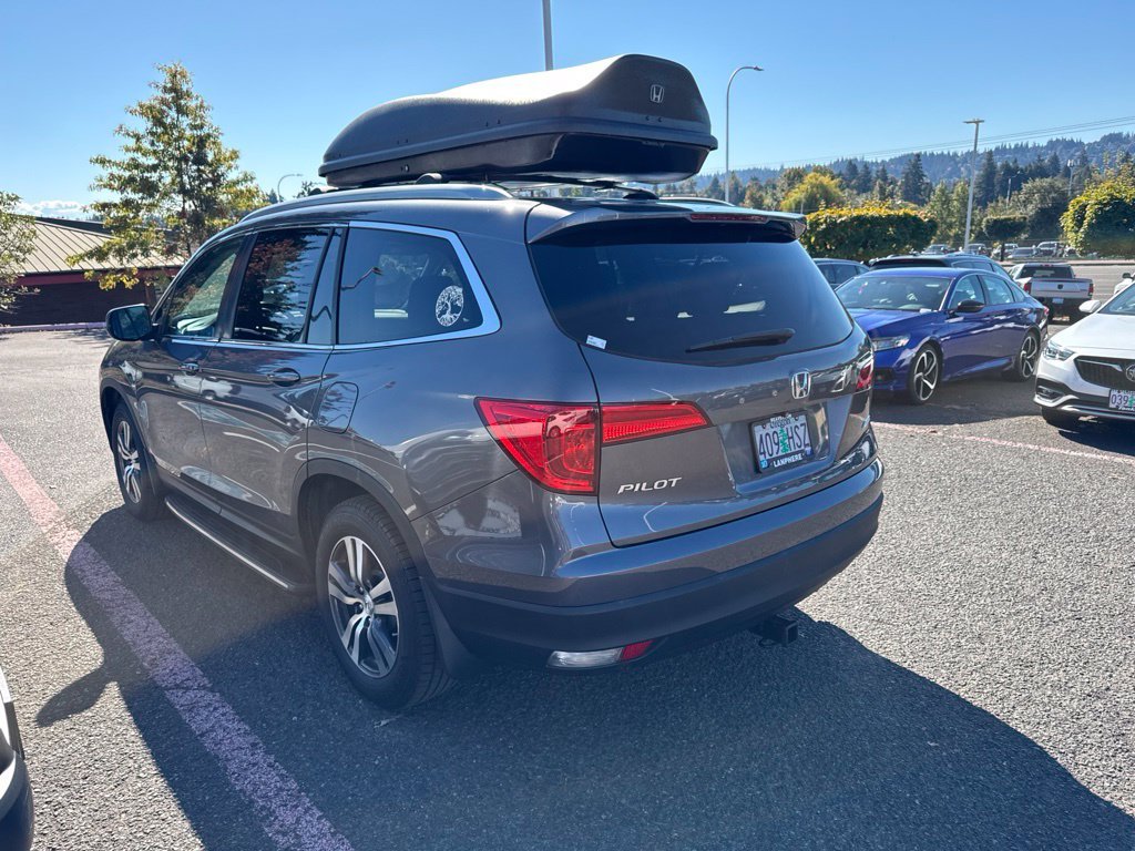 Used 2016 Gray Honda EX-L image 6