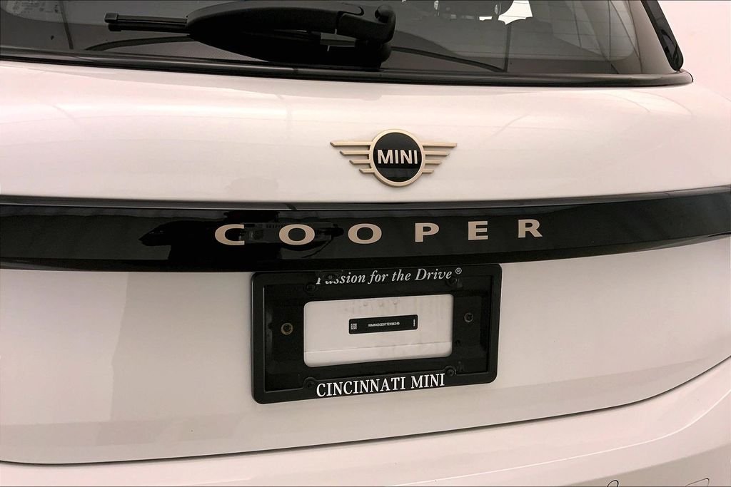 Used 2026 Nanuq White Metallic MINI  image 7