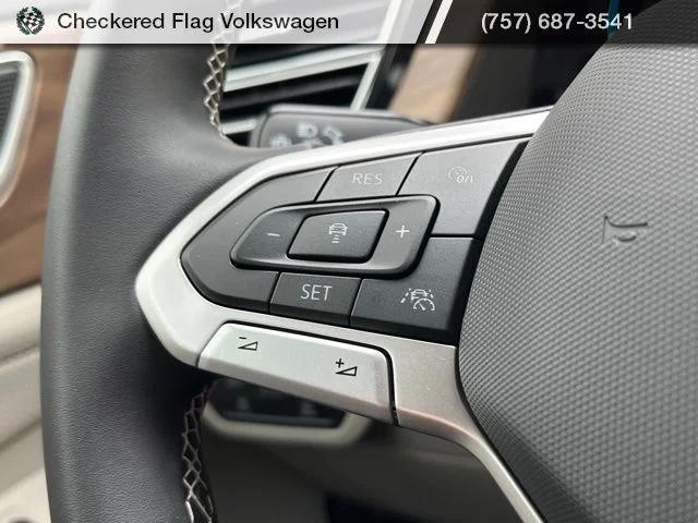 New 2026 Silver Volkswagen 2.0T SE w/Technology image 35