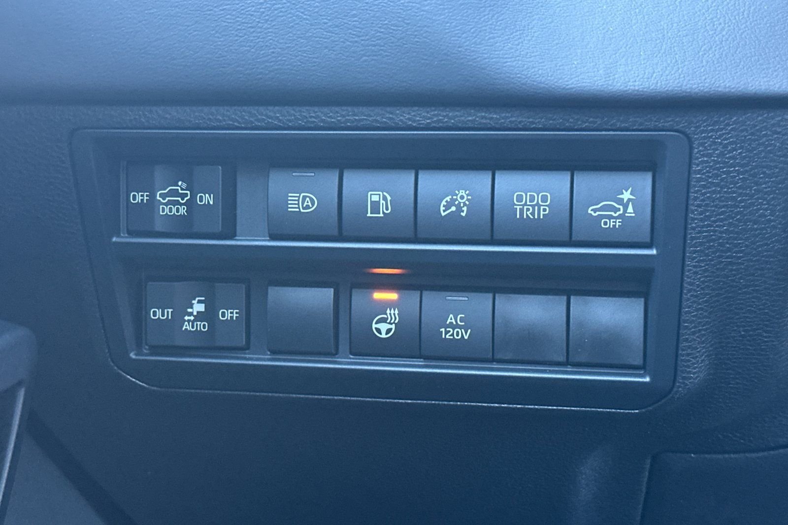 2026 Toyota Tundra Capstone - Photo 32
