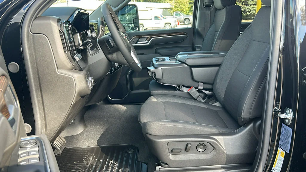 2025 GMC Sierra 2500HD SLE - Photo 10