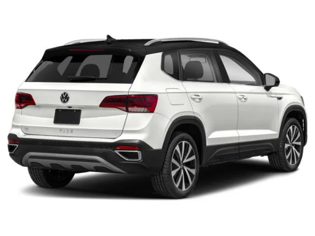 Certified Used 2024 Pure White w/Deep Black Roof Volkswagen SE image 2