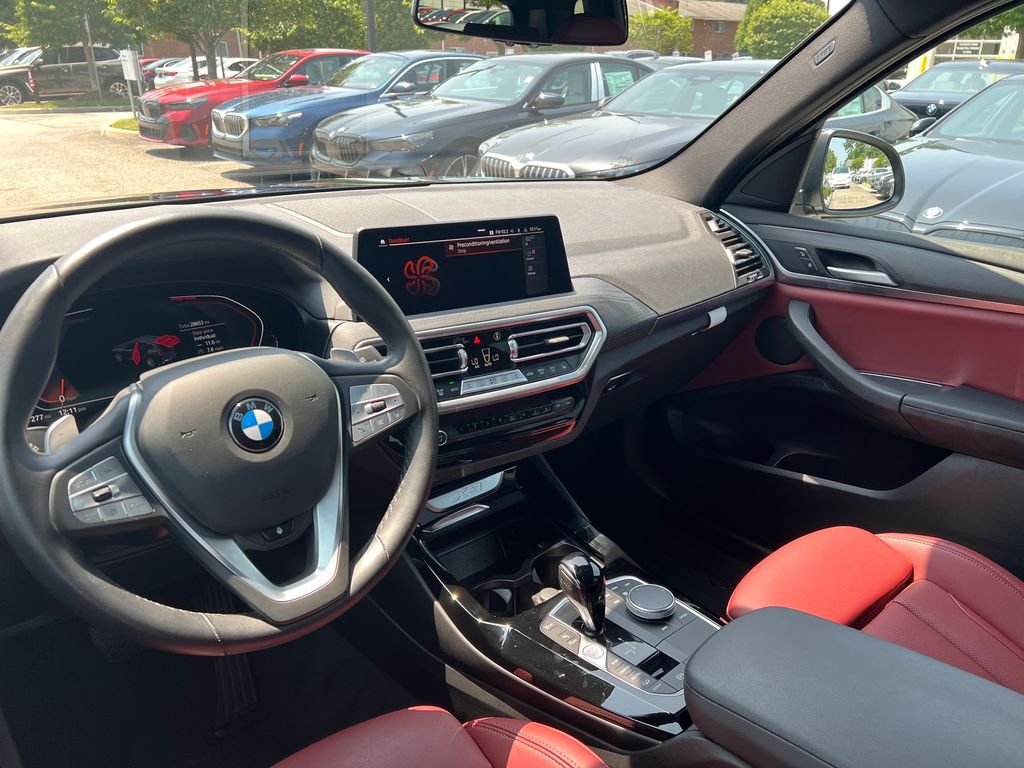 Certified Used 2023 Black Sapphire Metallic BMW xDrive30i image 27