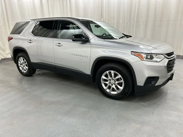 2021 Chevrolet Traverse AWD LS's photo