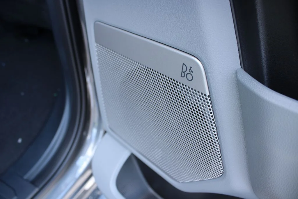 New 2026 Carbonized Gray Metallic Ford F-250® XLT image 23