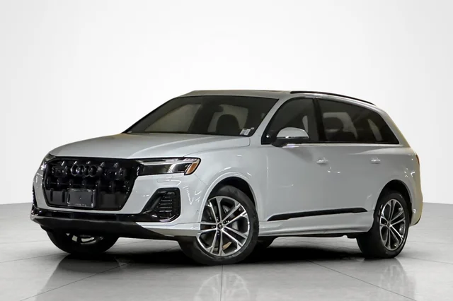 2026 Audi Q7 Premium 45 quattro *Ltd Avail*