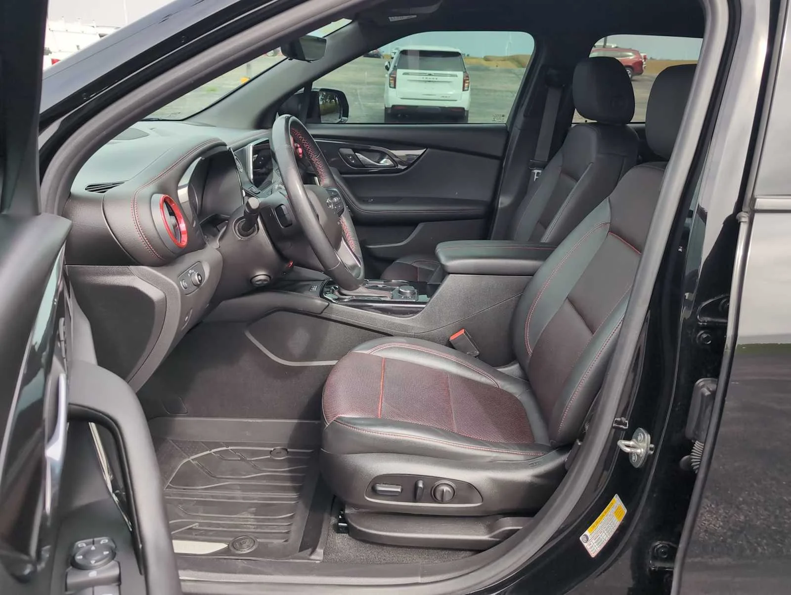Used 2020 BLACK Chevrolet RS image 20