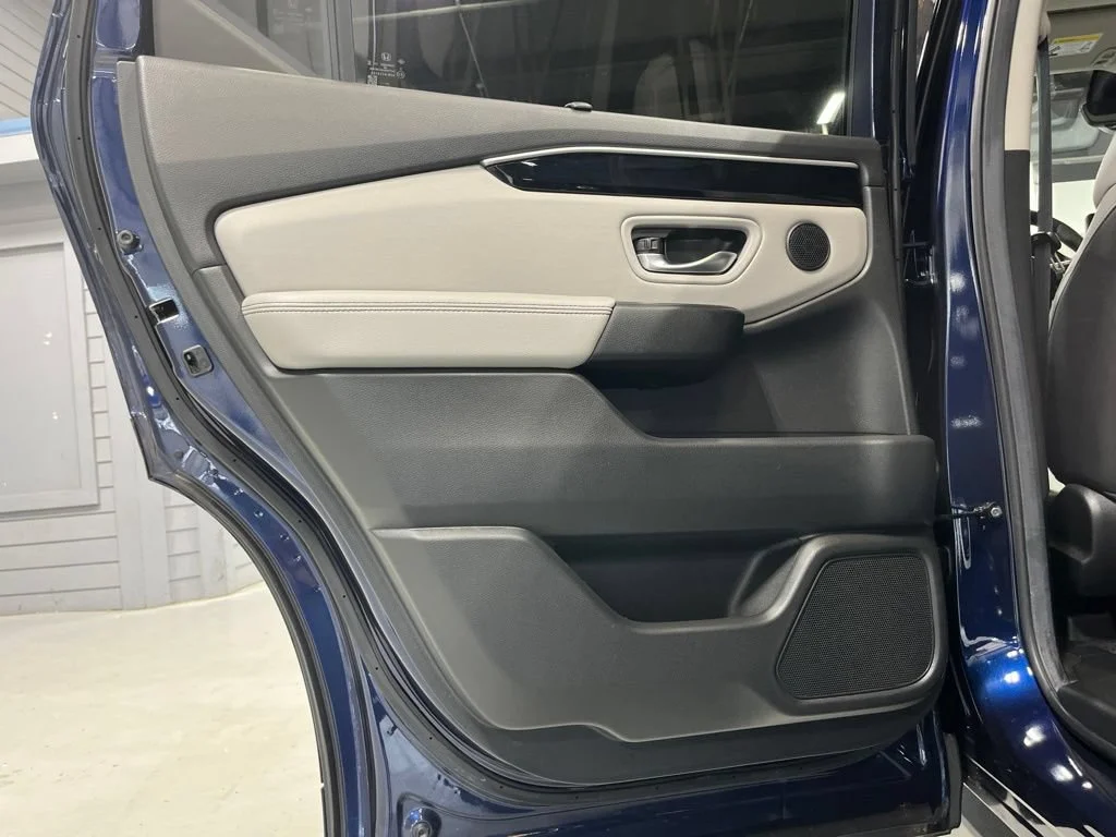 2025 Honda Pilot Touring - Photo 71