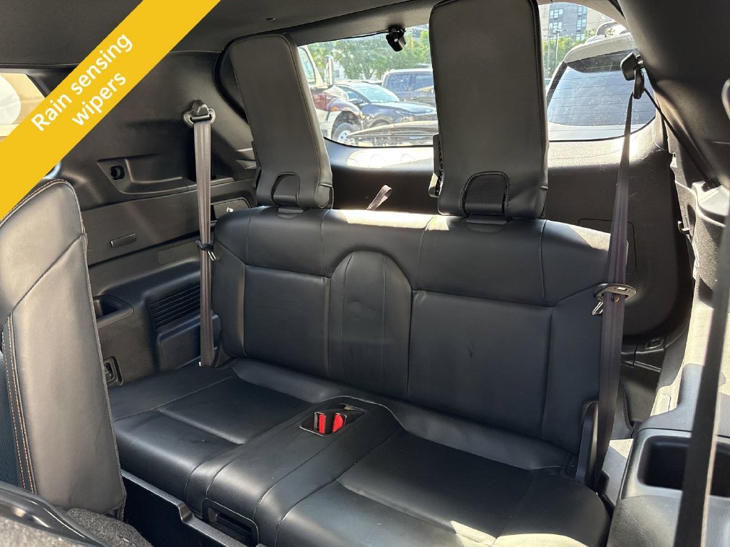 Used 2023  Mitsubishi SEL image 23