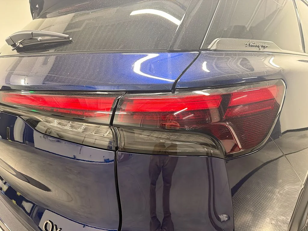 New 2027 GRAND BLUE INFINITI Autograph image 34