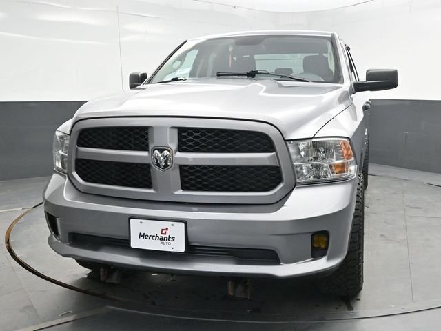 Used 2019 Silver Ram Express image 2