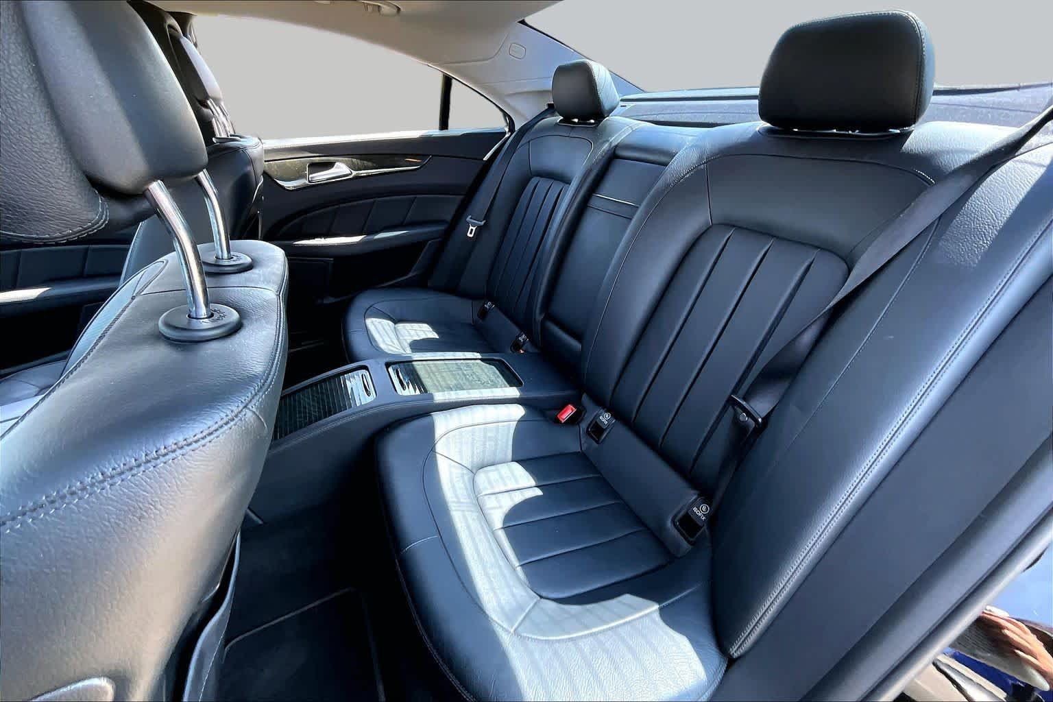 Used 2016 Magnetite Black Metallic Mercedes-Benz CLS 400 image 20