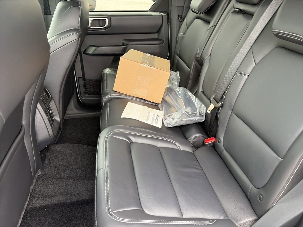 New 2026 Avalanche Gray Ford Outer Banks® image 30