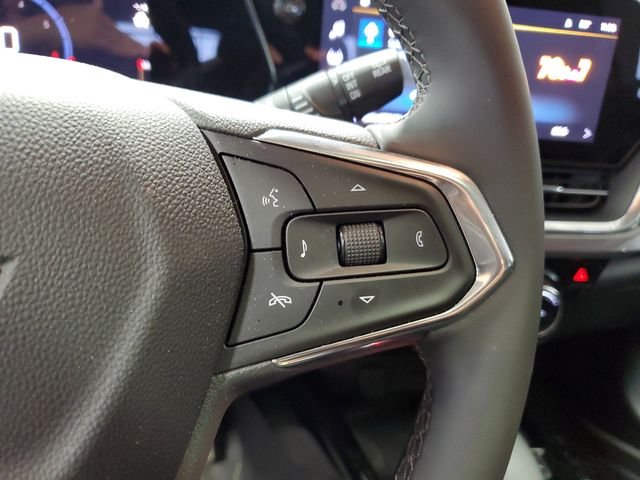Used 2025 Black Chevrolet ACTIV image 19