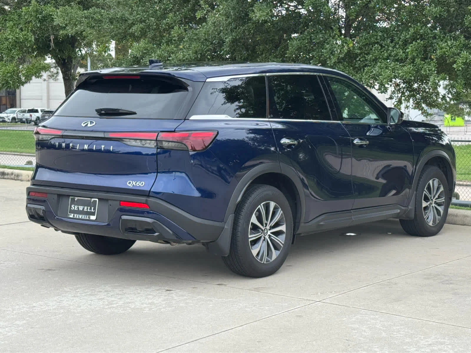 Certified Used 2025 Grand Blue INFINITI PURE image 5