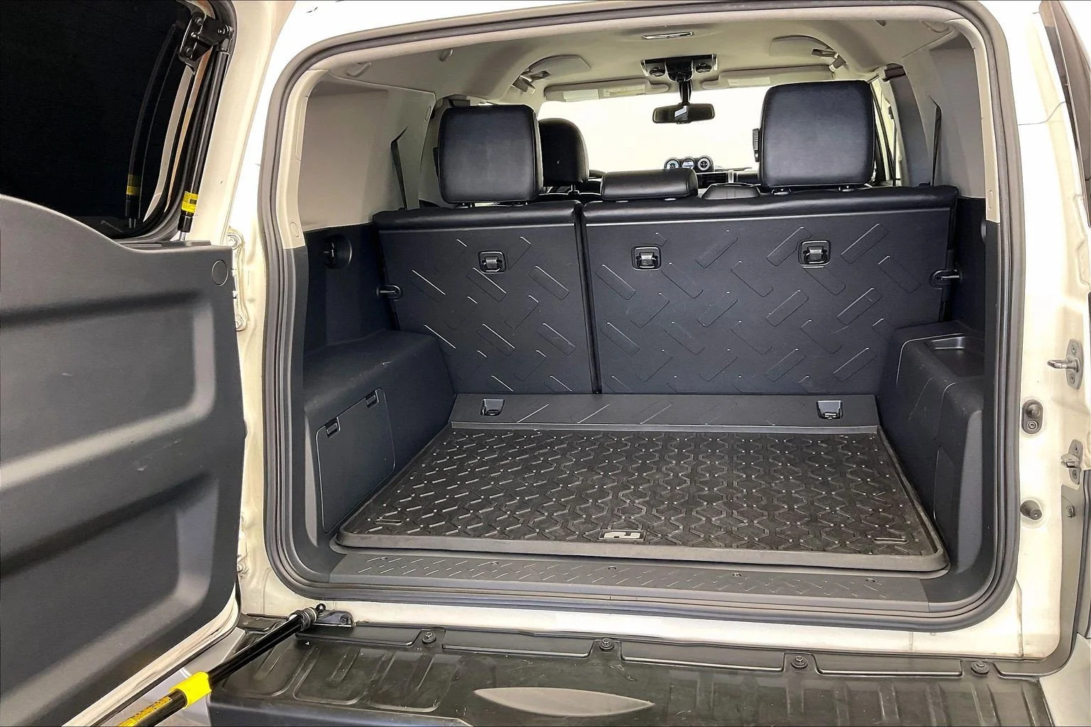 Used 2014 Iceberg Toyota  image 28