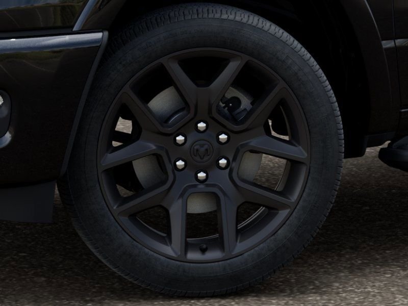 New 2026 Diamond Black Crystal Pearl-Coat Exterior Paint RAM Laramie image 8