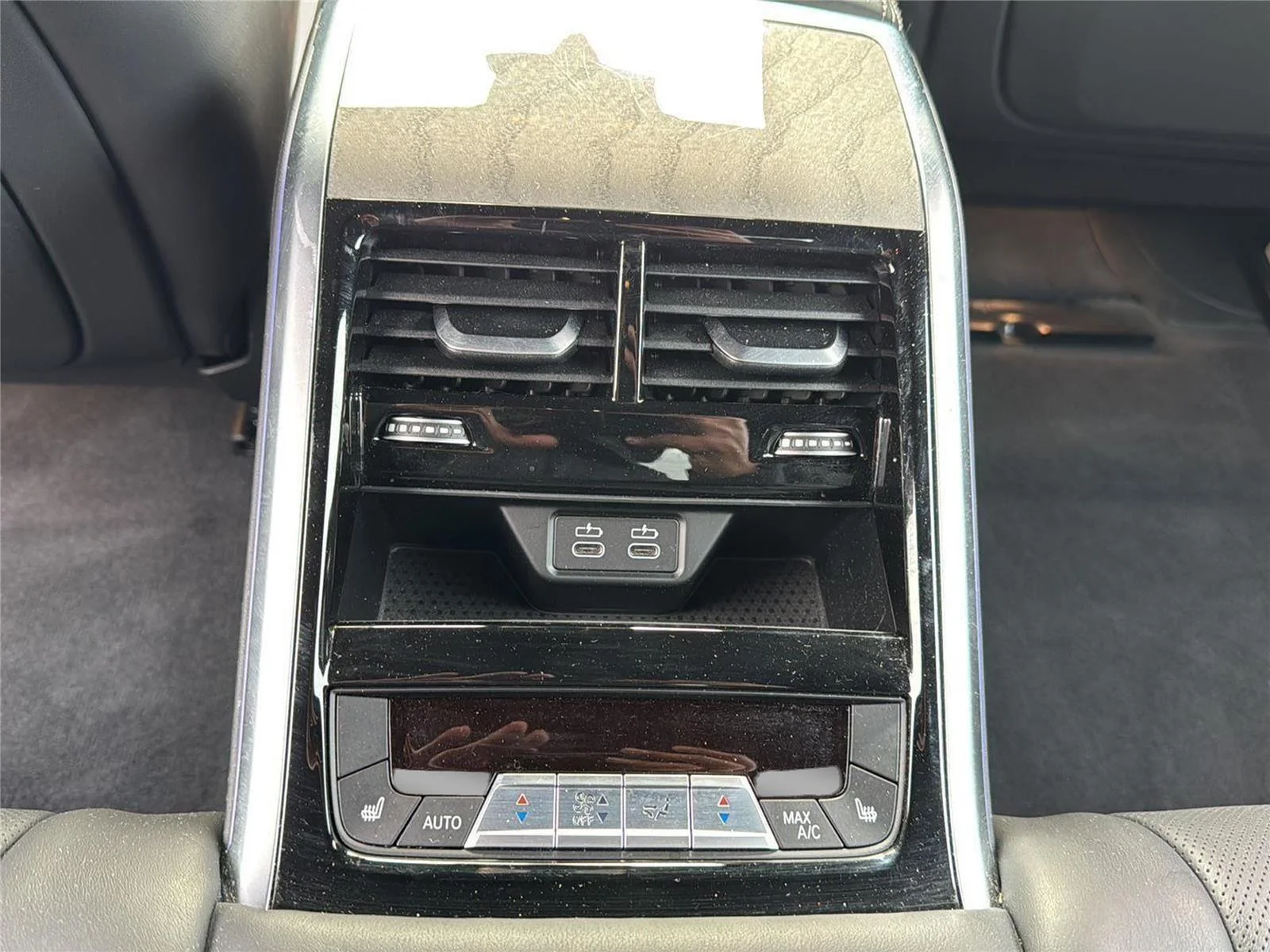 2023 BMW 8 Series 840i - Photo 25