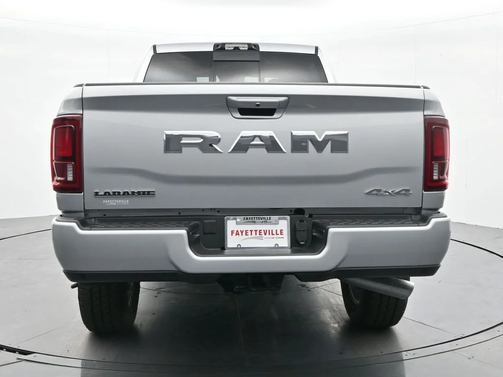 2026 RAM 2500 Laramie - Photo 8