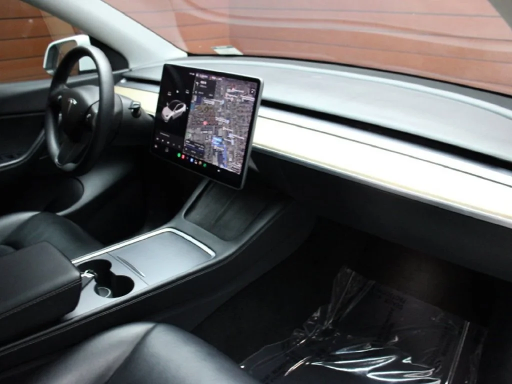 Used 2021 Pearl White Multi-Coat Tesla Long Range image 5