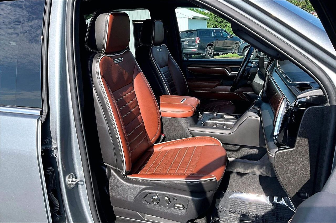 Used 2024 Titanium Rush Metallic GMC Denali Ultimate image 32