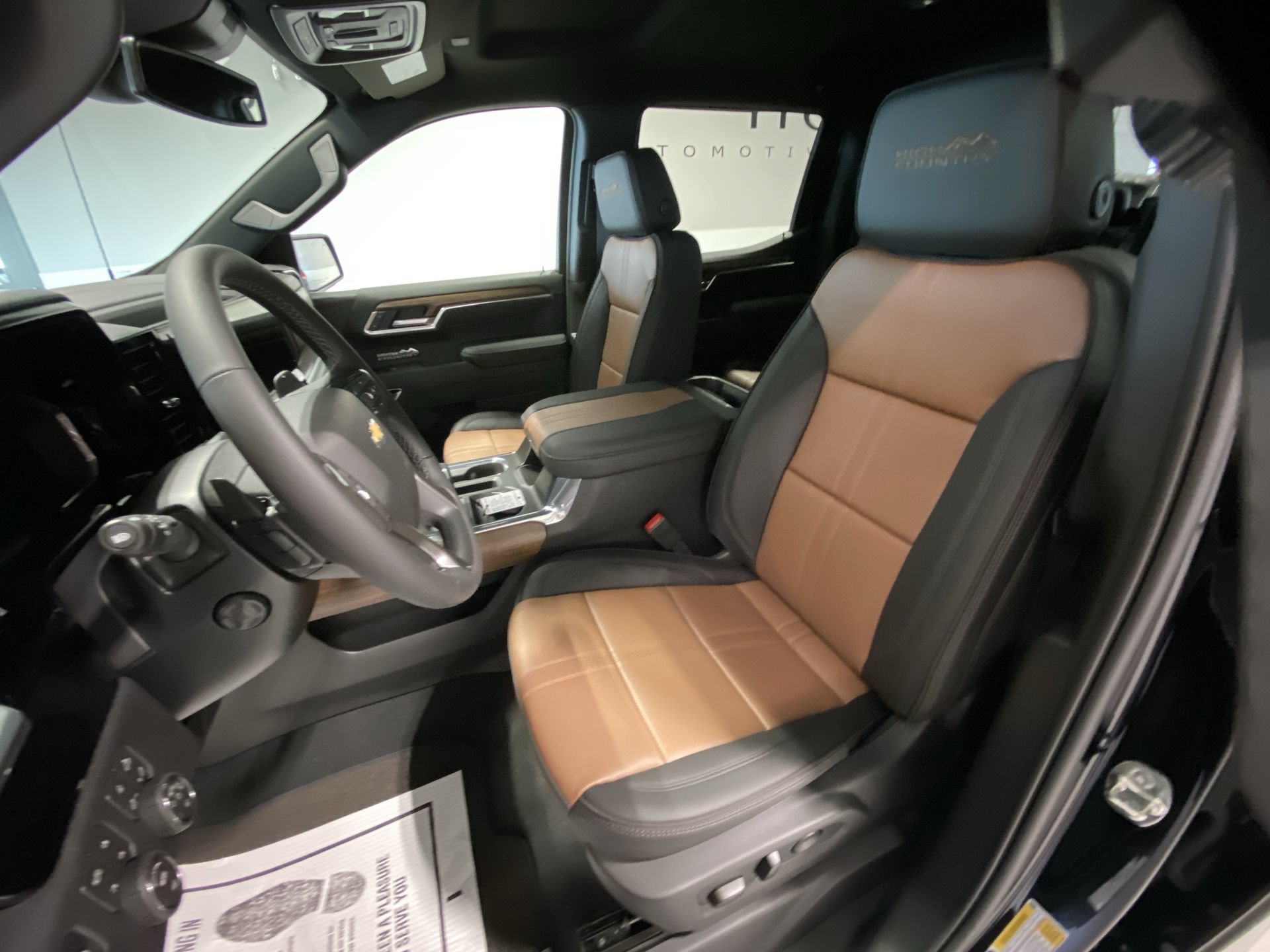 2026 Chevrolet Silverado 1500 High Country - Photo 18