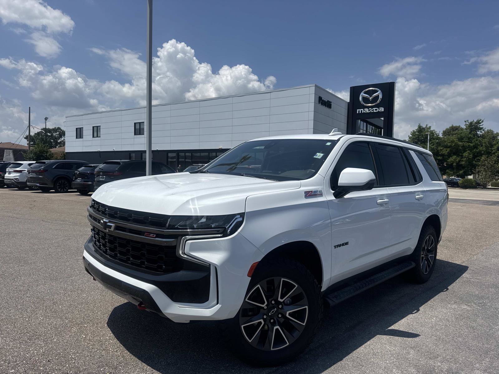 Used 2022 White Chevrolet Z71 image 53
