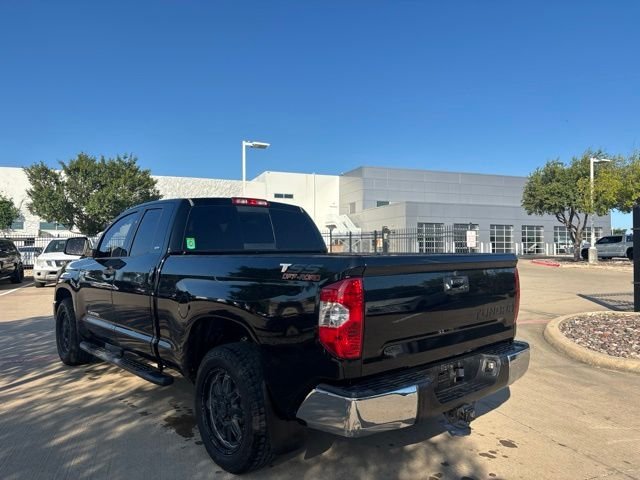 Used 2014 Black Toyota SR5 image 7