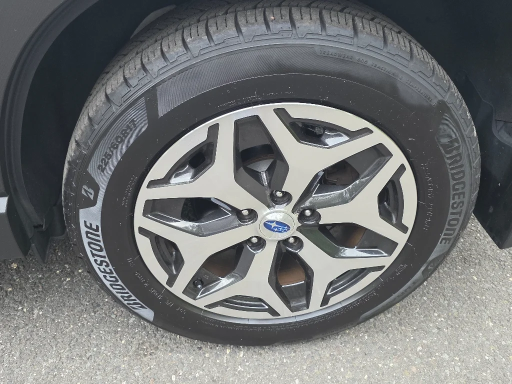 Used 2021 White Subaru Premium image 6