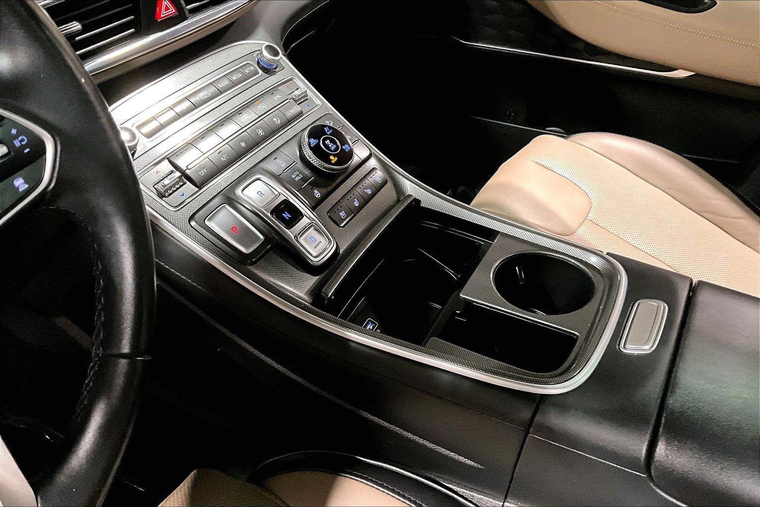 Used 2023 Twilight Black Hyundai Limited image 16
