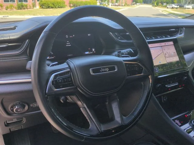 Used 2022 Gray Jeep Overland image 31