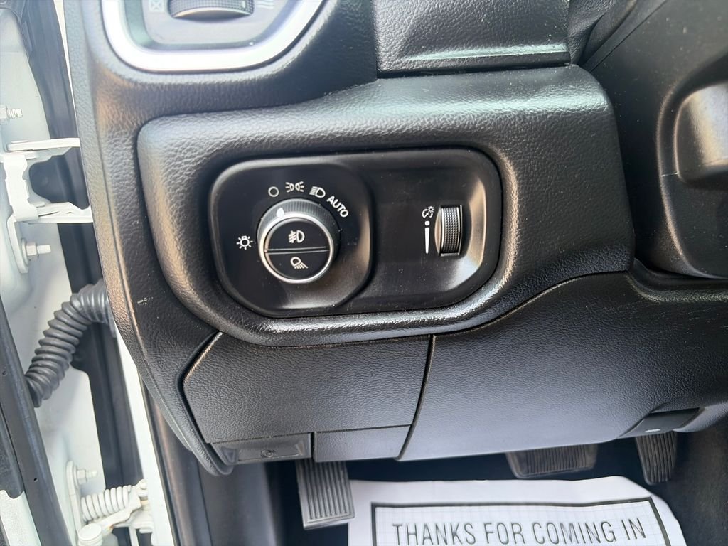 Used 2024 White Ram Big Horn image 30