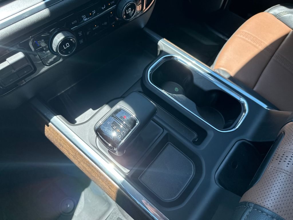 2025 Chevrolet Silverado 1500 High Country - Photo 24
