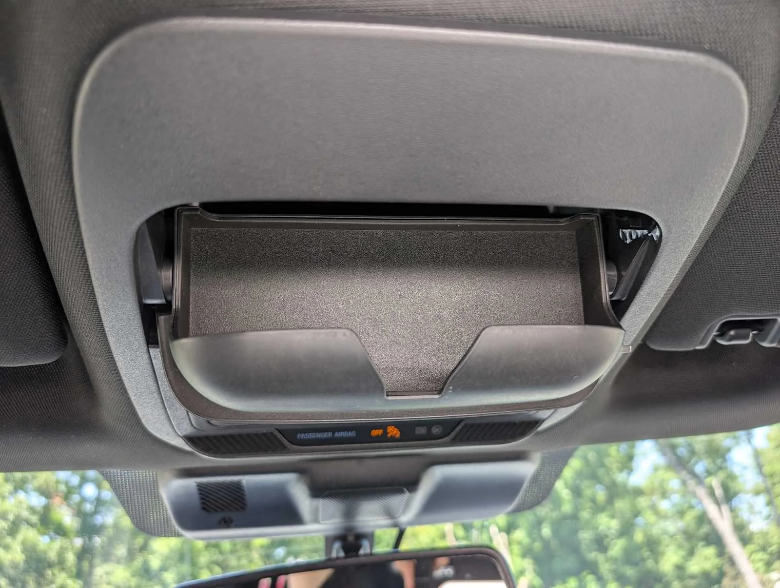 New 2026 Oxford White Ford XLT image 30