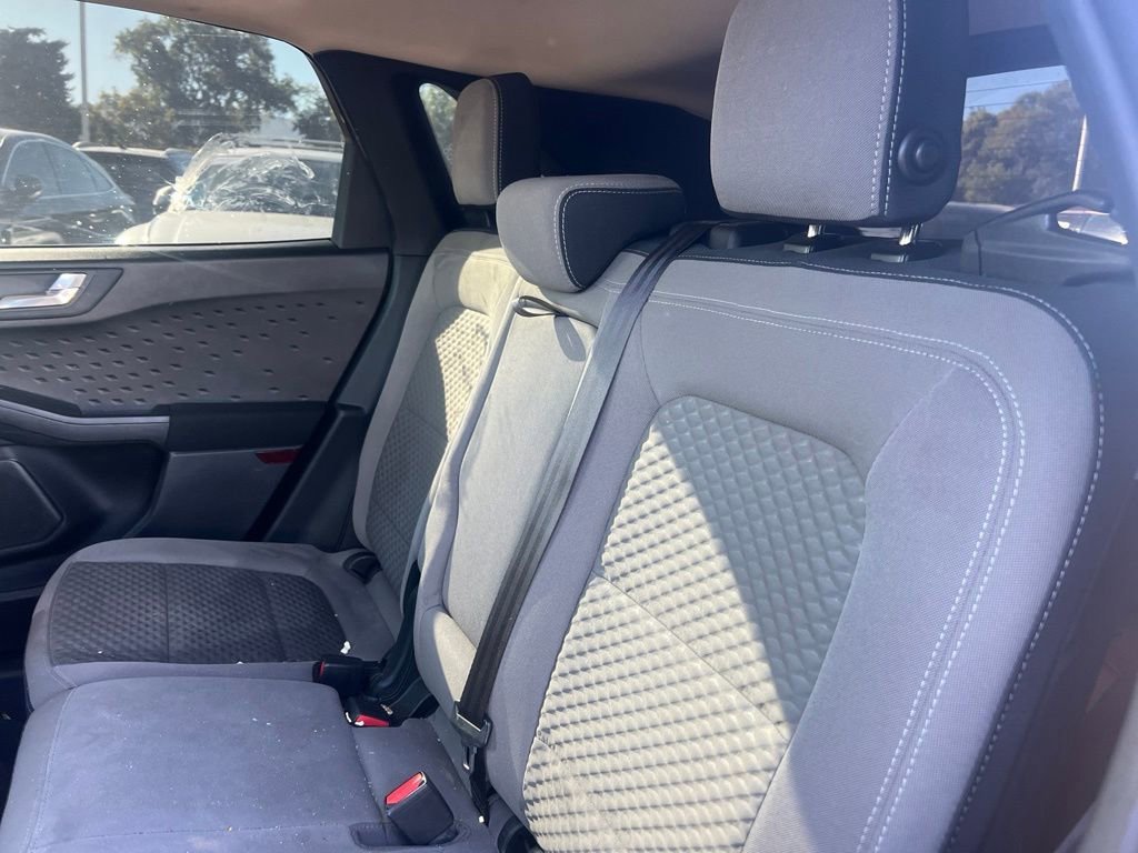 Used 2020 Red Metallic Ford SE image 20