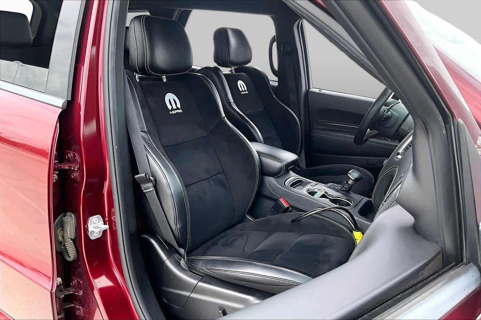 Used 2018 Octane Red Pearlcoat Dodge SRT image 8